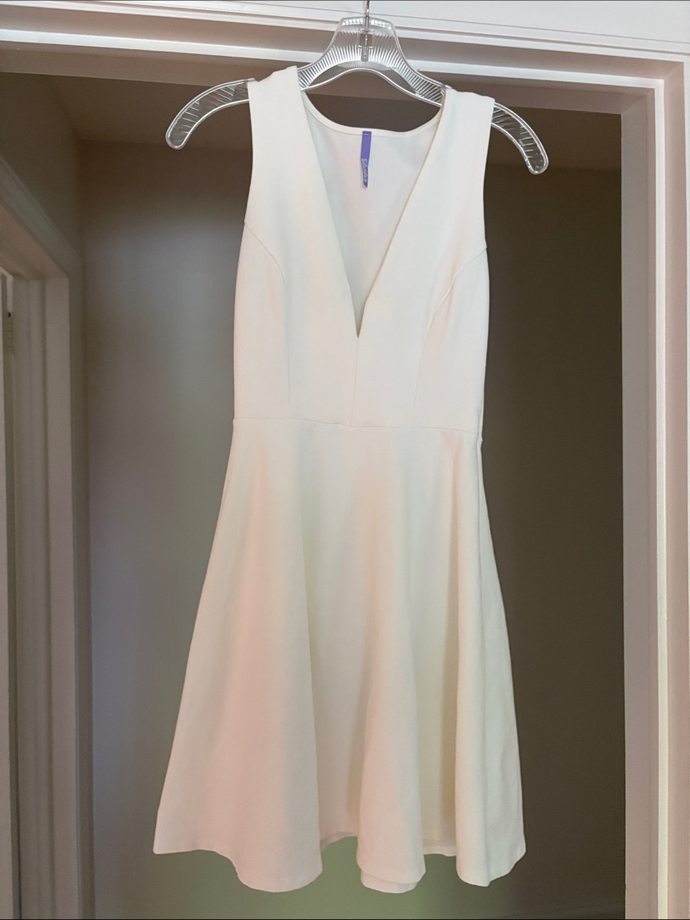 Lulus Sleeveless Cream V-Neck Fit and Flare Dress